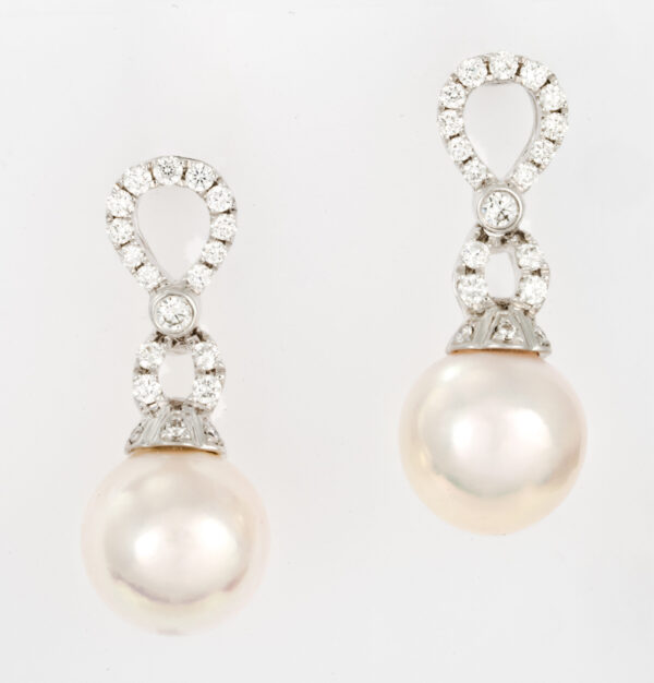14K White Gold Diamond Pearl Earrings