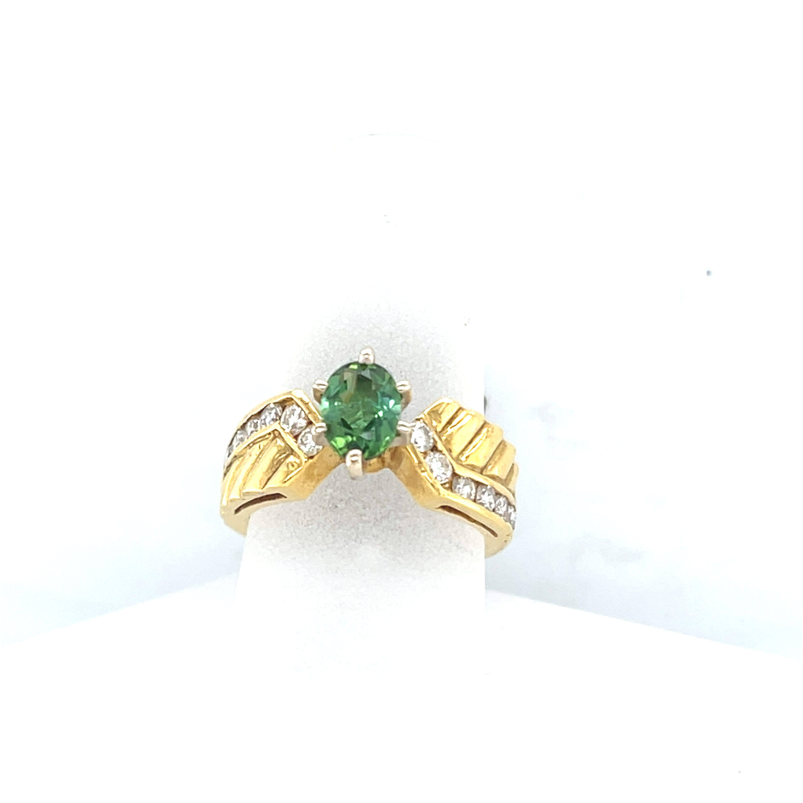 18K Green Tourmaline Diamond Ring