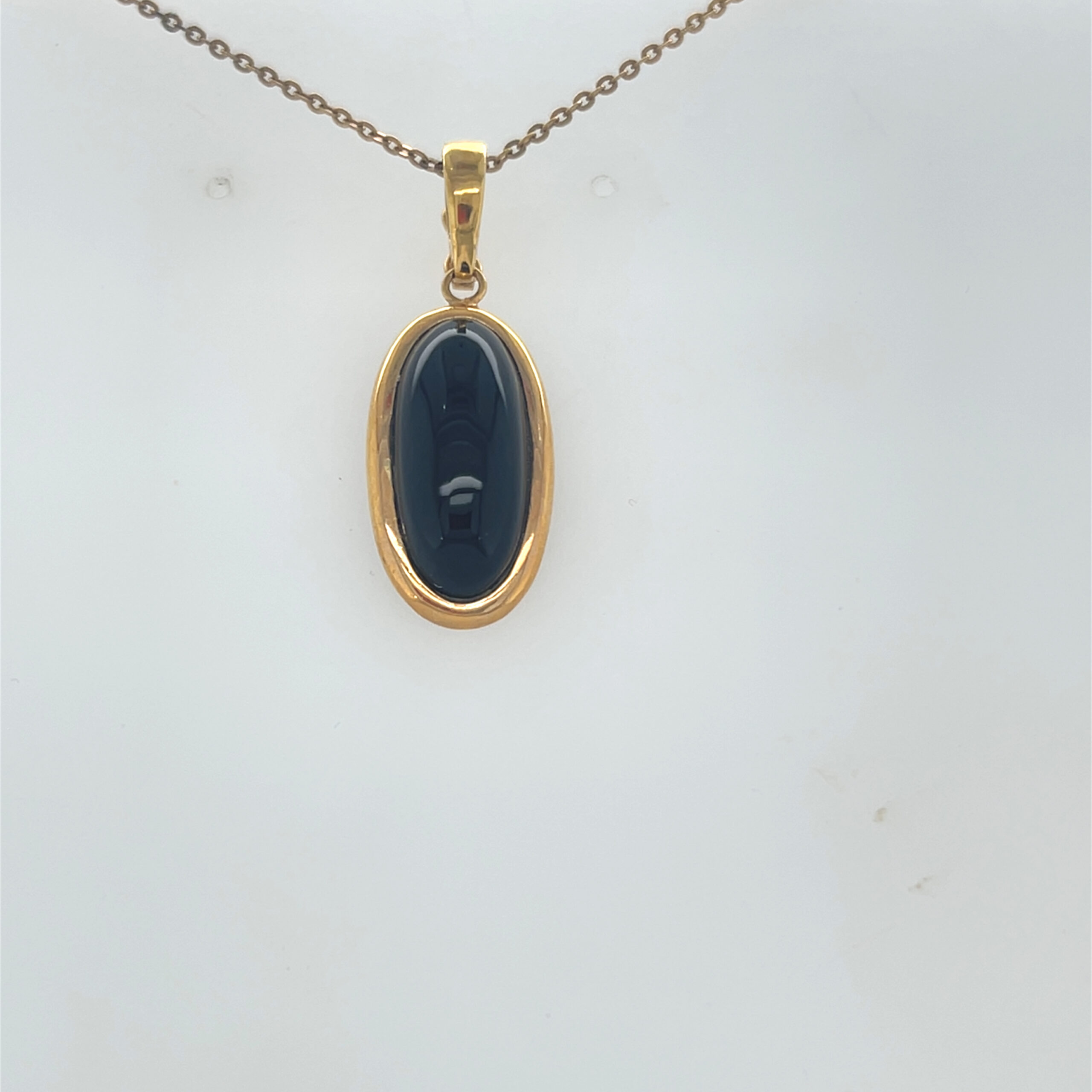 14K Yellow Gold Onyx Pendant